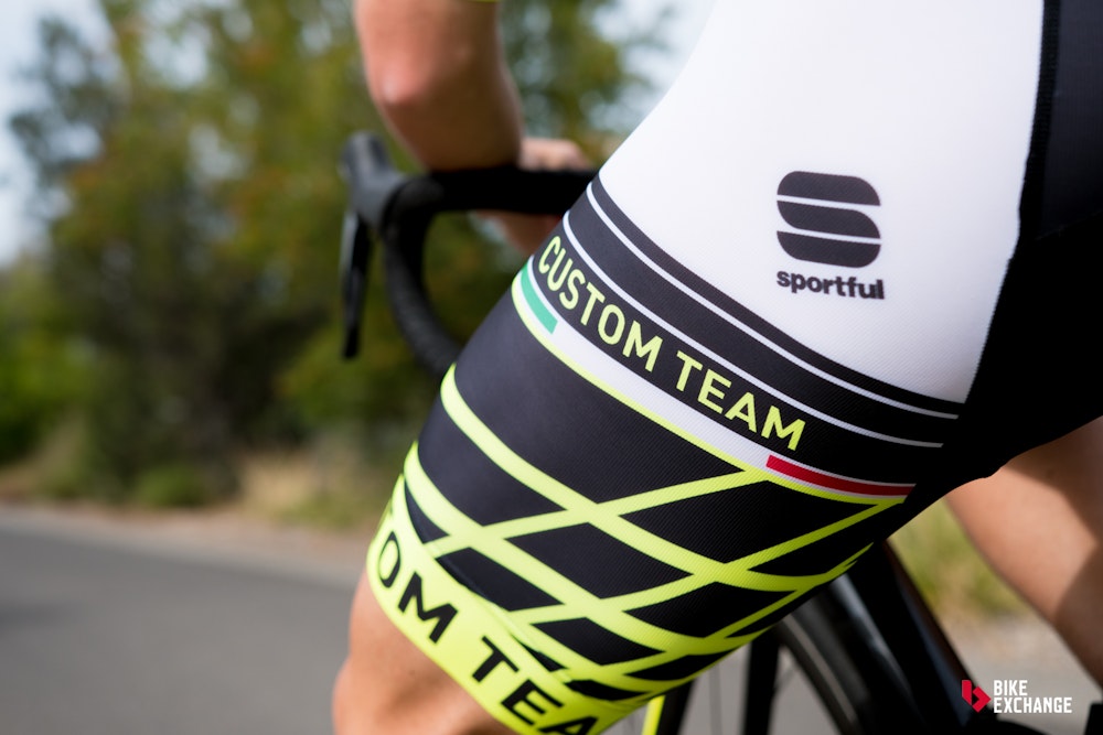 custom cycling clothing buyers guide sportful logo